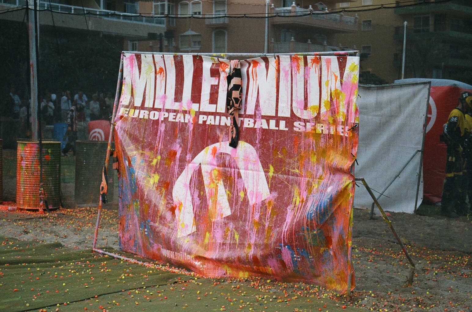 Fotografía MB 20013 en el álbum Malaga Beach 2004